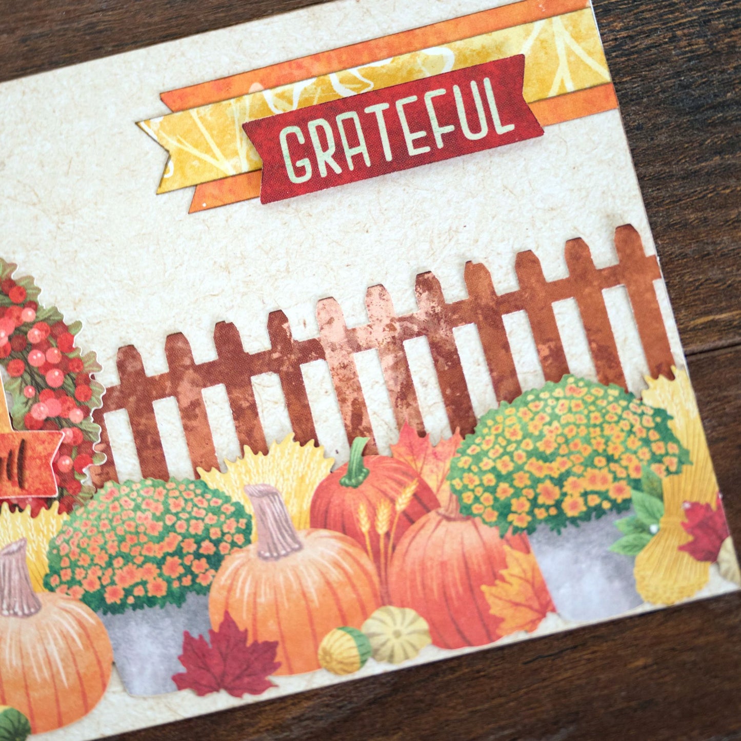 ウッドフェンス　ボーダーパンチ